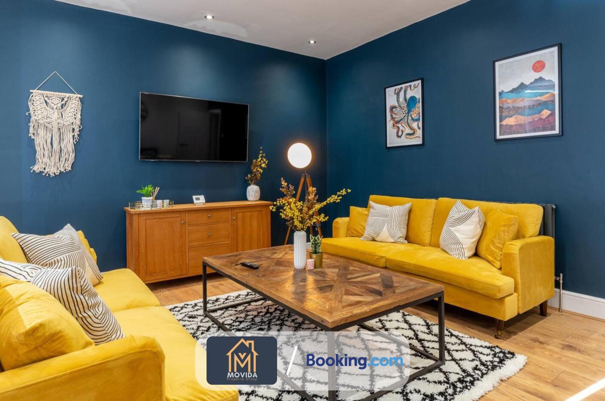 Central Elegant Three Bed Duplex By Movida Property Group Short Lets & Serviced Accommodation Харрогейт Экстерьер фото