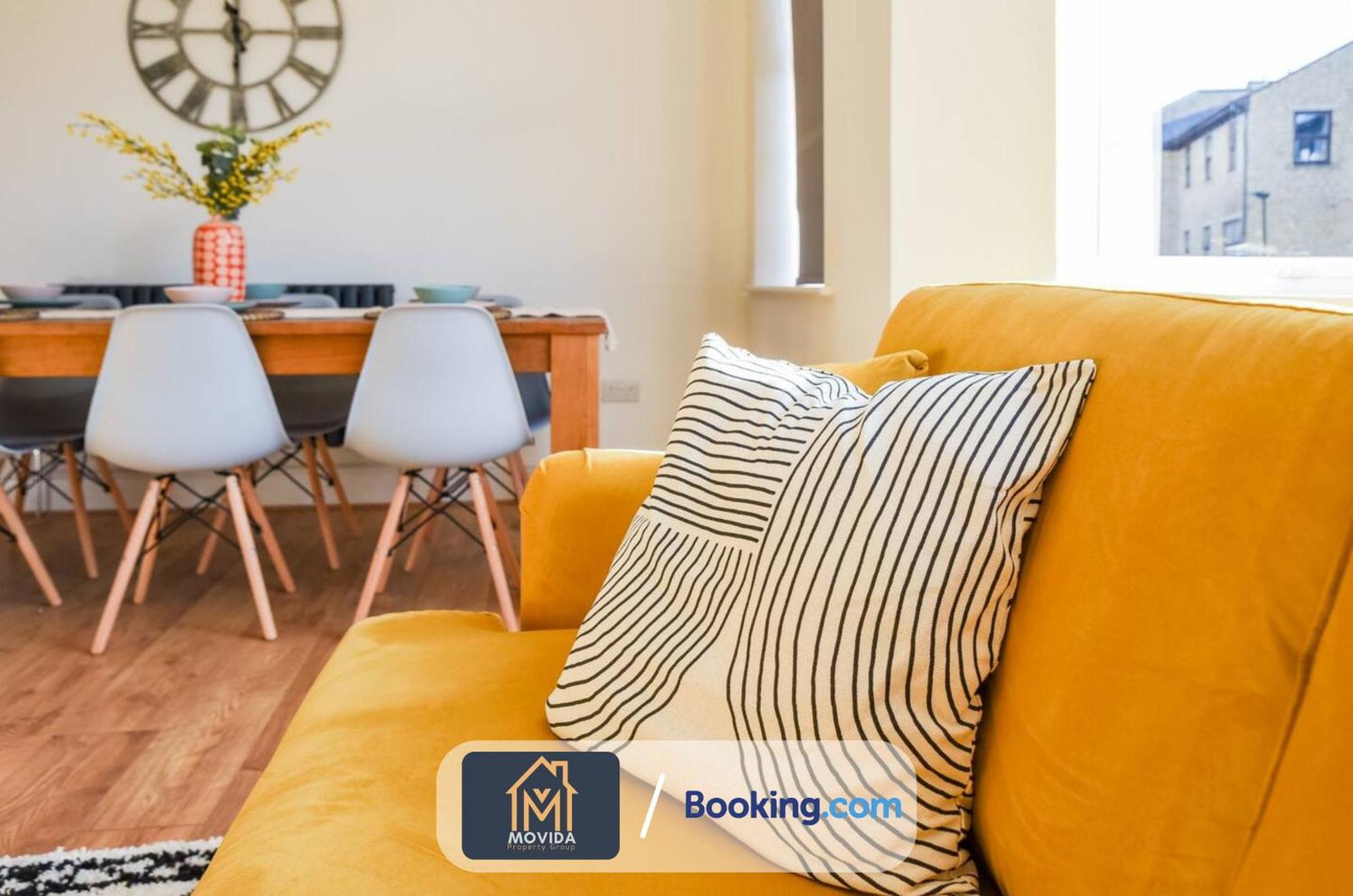 Central Elegant Three Bed Duplex By Movida Property Group Short Lets & Serviced Accommodation Харрогейт Экстерьер фото