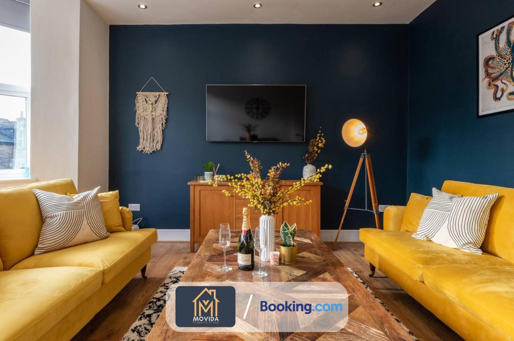 Central Elegant Three Bed Duplex By Movida Property Group Short Lets & Serviced Accommodation Харрогейт Экстерьер фото